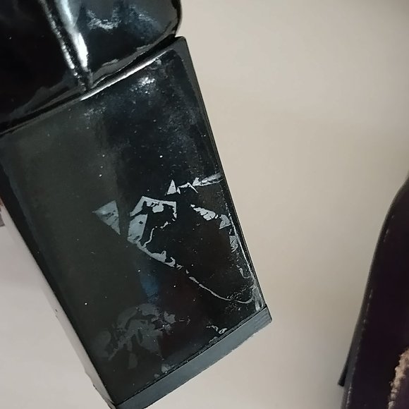 FENDI Silver FF Logo Black Patent Leather Square Toe Heels Vintage New 5.5M - Picture 12 of 12